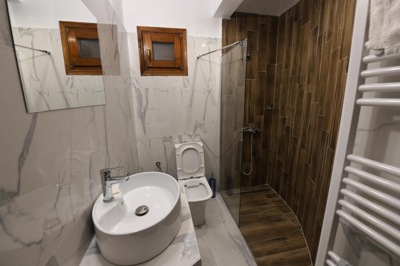 Guesthouse Alexandros Nestorion エクステリア 写真